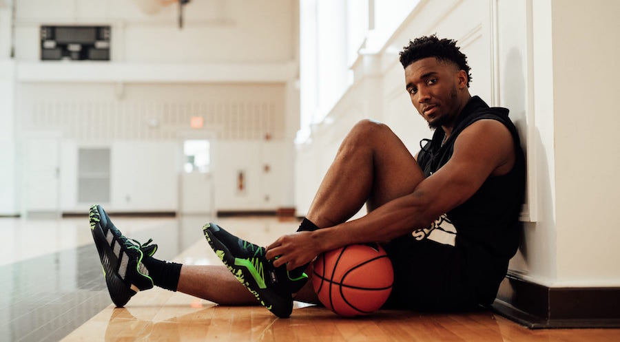 梅开二度助药厂6球大胜海登海姆，19岁中场马扎当选全场最佳（药厂6球横扫海登海姆：梅开二度建功，19岁中场马扎荣膺全场最佳）