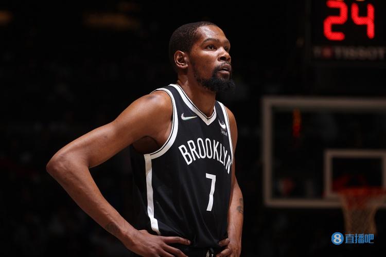 卡比对阵凯拉特数据：多次挥霍良机，上演史诗级空门不进（卡比战凯拉特数据：屡失良机，空门失手堪称经典）