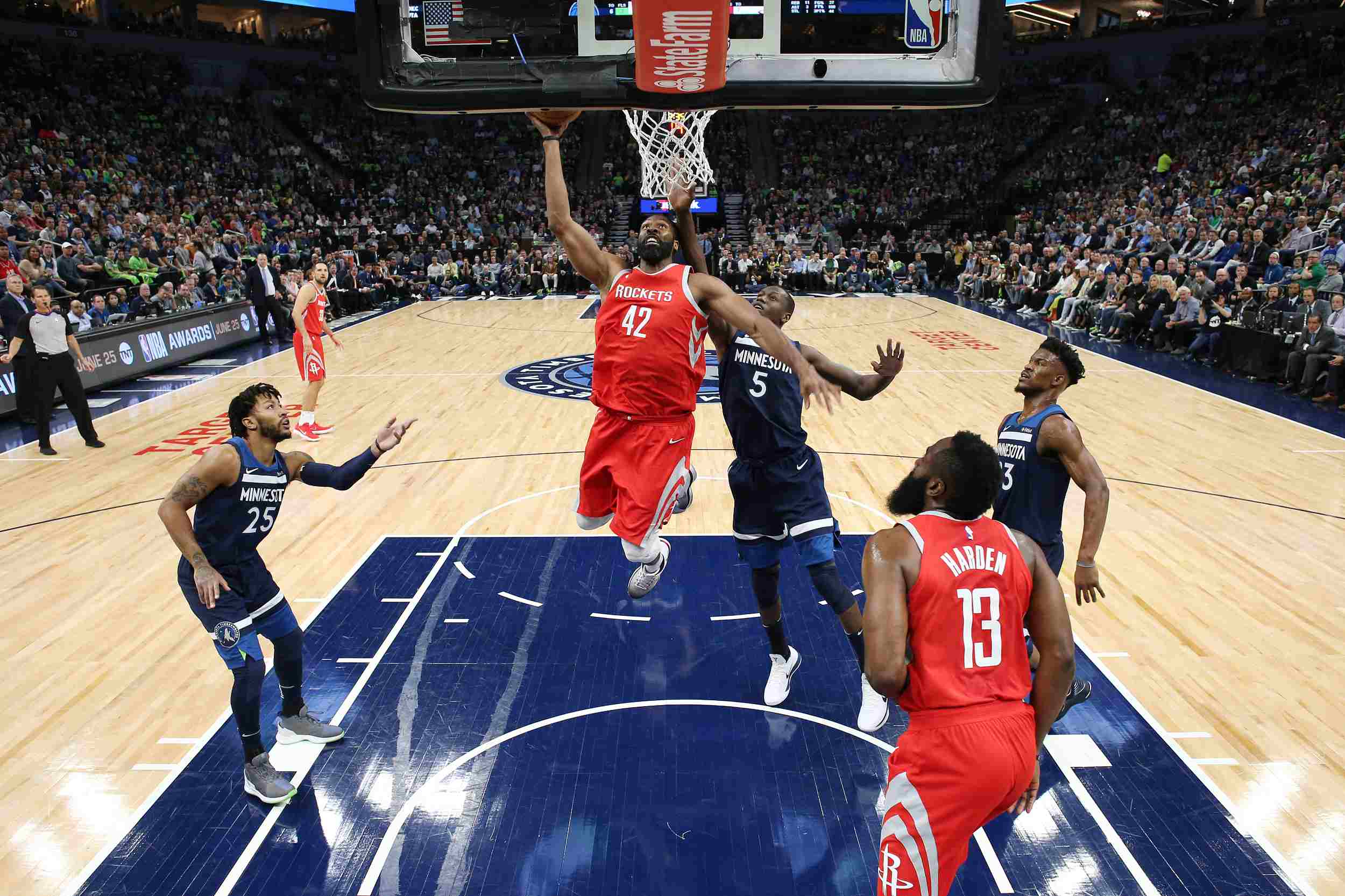 自弗里克后首位，齐沃执教生涯前四场欧冠全部获胜（齐沃成继弗里克后首人：执教欧冠前四战全胜）