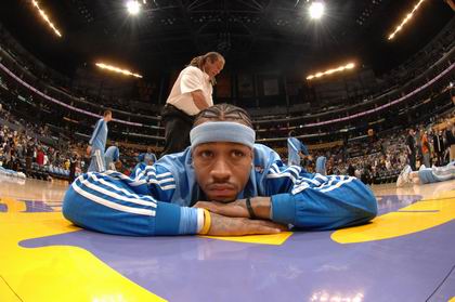 青训球员首次助攻完成精彩配合（青训小将处子助攻 成就精彩配合）